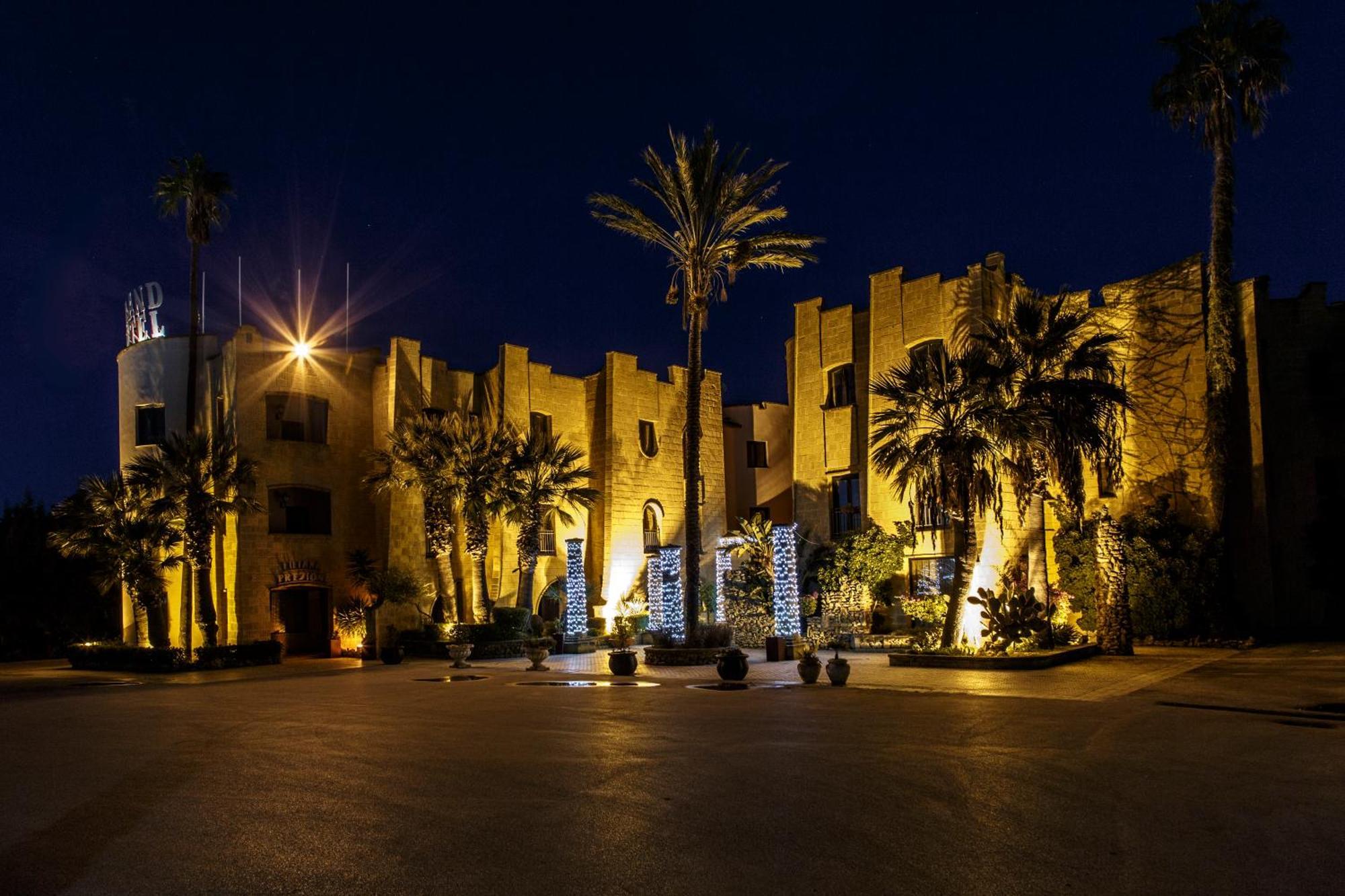 Grand Hotel Mose ヴィッラッジョ・モセ エクステリア 写真